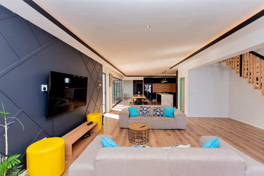 3 Bedroom Property for Sale in Sandy Point Western Cape